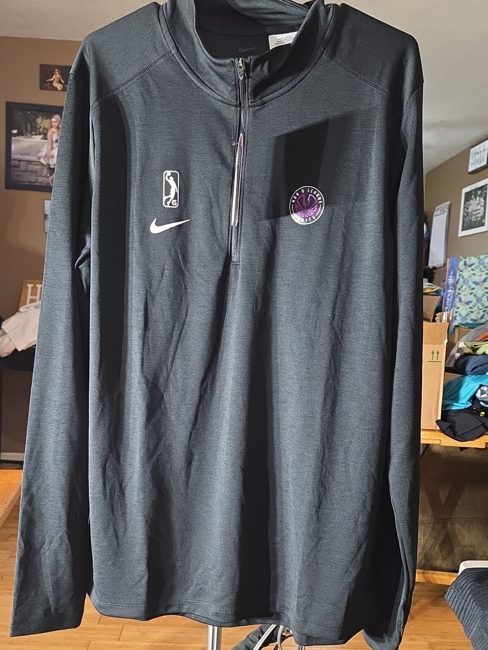 Nike Men's Black Half-Zip Pullover with IGNITE logo